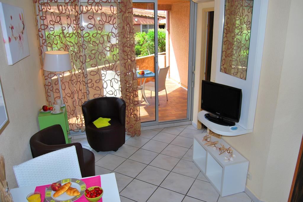 Lagrange Grand Bleu Vacances - Residence Les Jardins De Neptune Saint-Cyprien  Exteriér fotografie